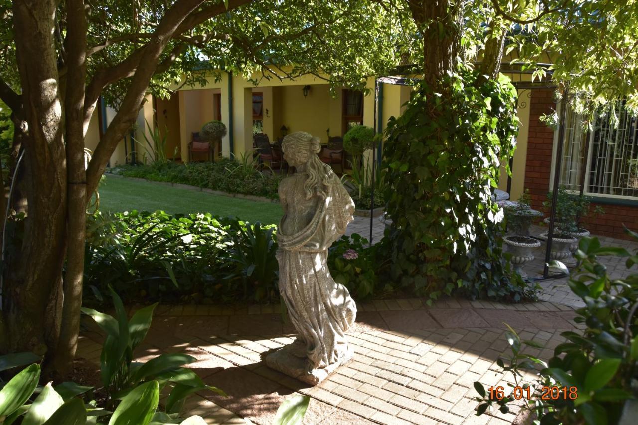 Lamor Guest House Middelburg (Mpumalanga) Exterior foto